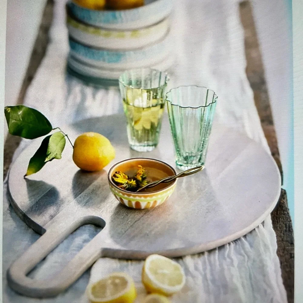 ❤️ ANTHROPOLOGIE ROUND HANDLED CHEESE BOARD LARGE NEW